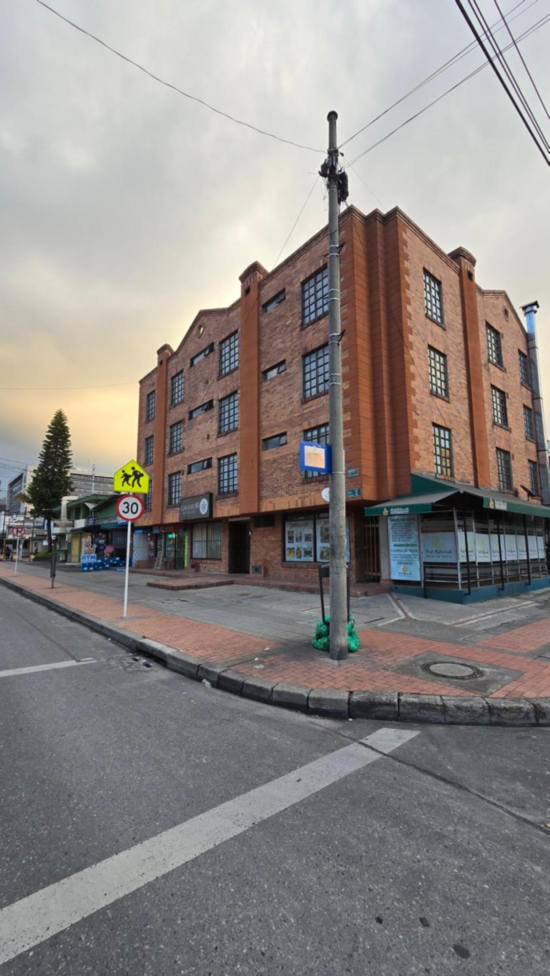 Hotel Castellana 95 Bogotá Eksteriør bilde