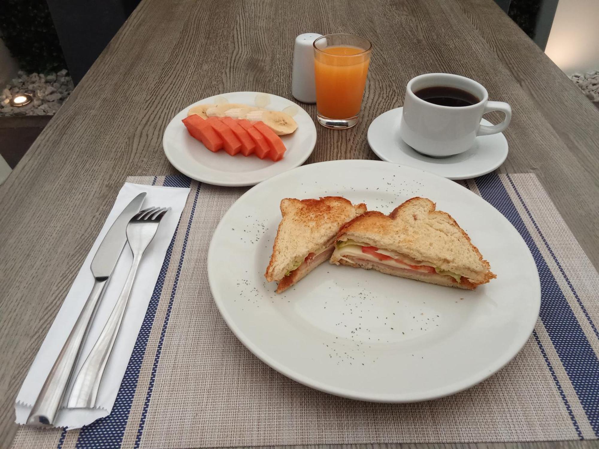Hotel Castellana 95 Bogotá Eksteriør bilde